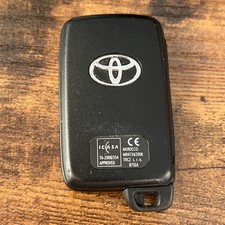 GENUINE OEM TOYOTA AVENSIS PRIUS REMOTE 3 BUTTON SMART KEY FOB B75EA USED