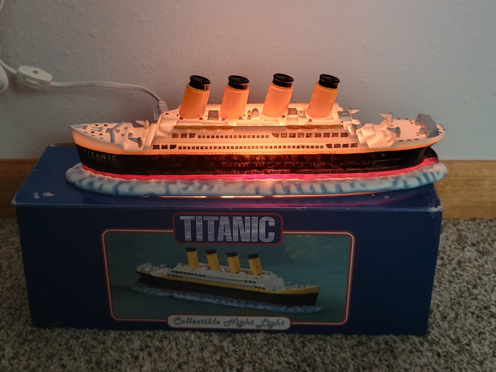 Vintage Titanic Night Light Enesco 1998 With Original Box- Works- 14 Inches Long
