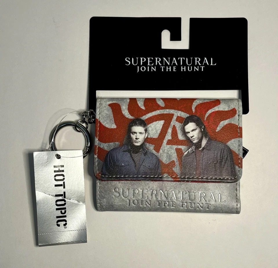 Supernatural Join The Hunt Tri-Fold Wallet Keychain - Image 3 of 4