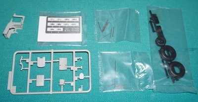Republic F-105D Thunderchief Trumpeter 1/32 Seat PE Tires Etc.