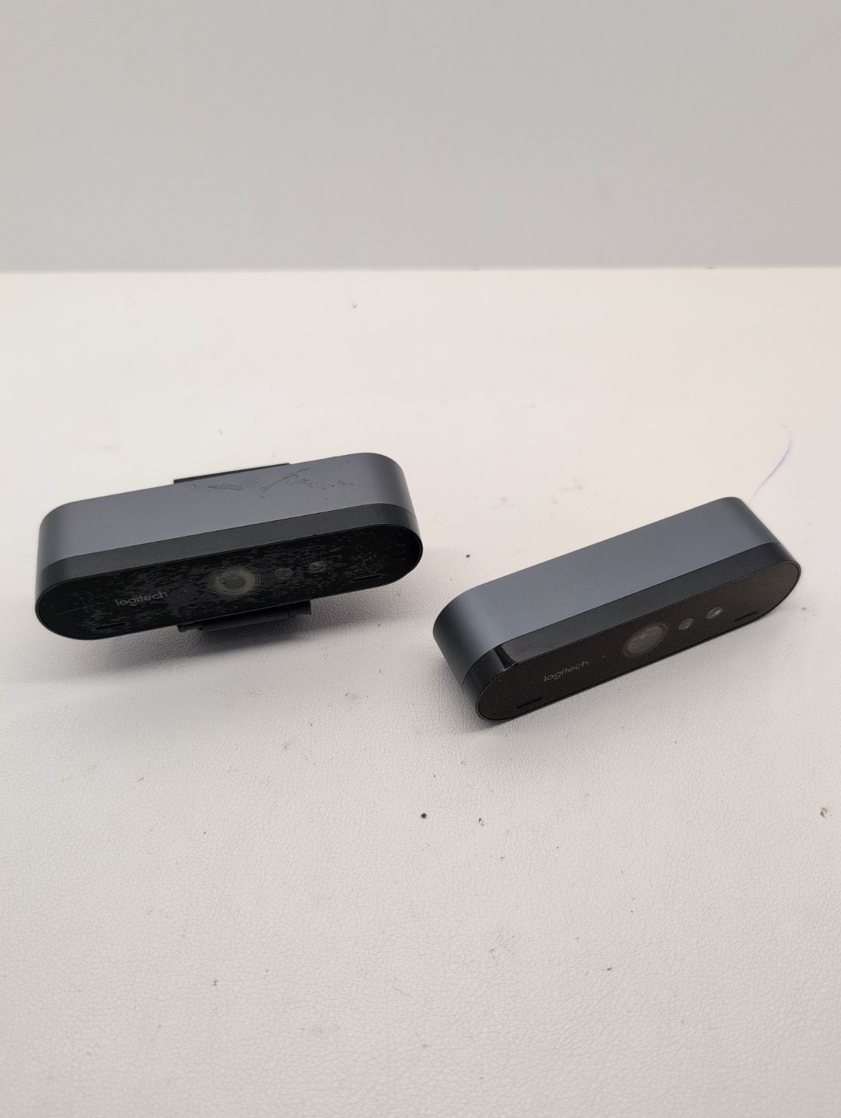 Logitech Brio 4K Webcam, Video Calling, Noise-Cancelling mic - FOR PARTS ONLY