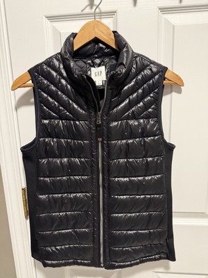 Women s Gap Black Nylon Zip Primaloft Vest Puffer Shiny NWOT S Small