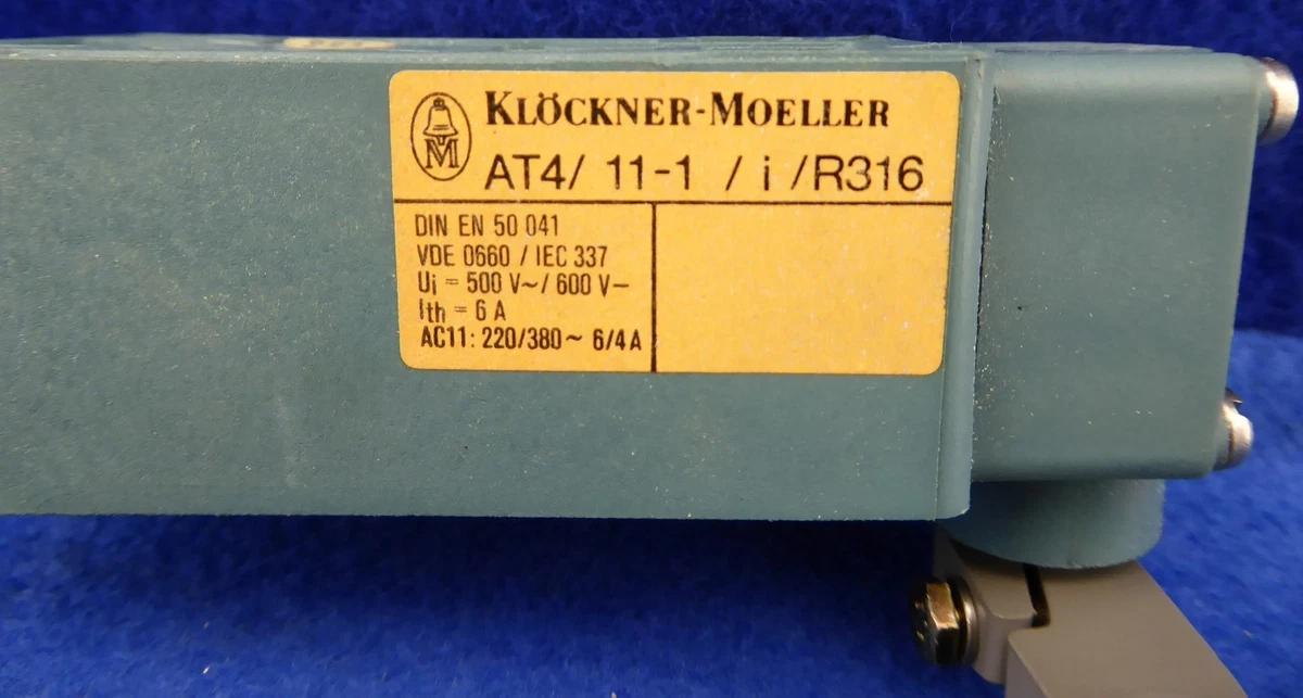 Klöckner Moeller AT4 / 11-1 / i / R316 Limit Switch Limit Pushbutton