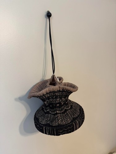 Rare Issey Miyake black Pleats Please drawstring purse