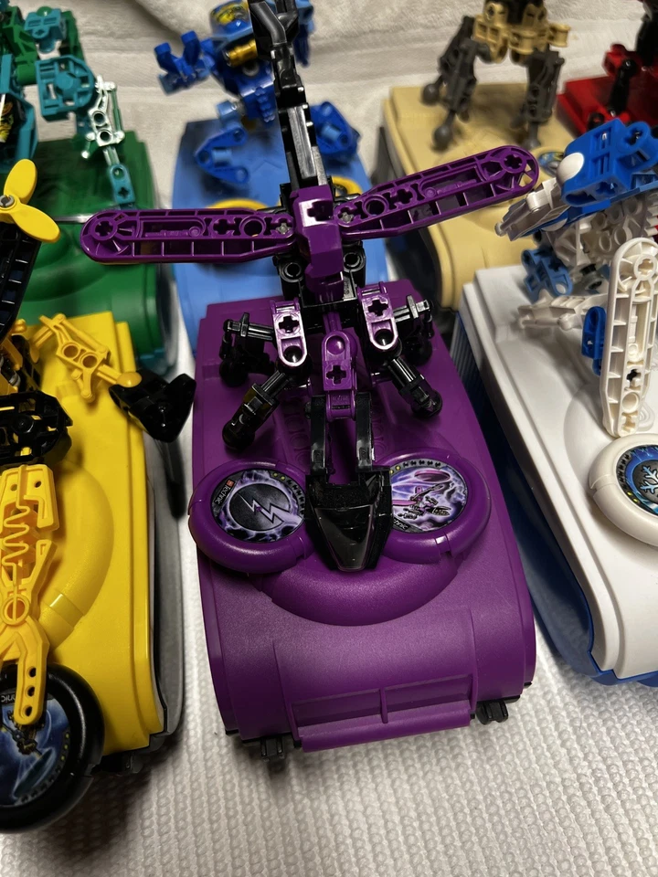 LEGO VINTAGE TECHNIC THROWBOTS (Full Lot of 8) Each Complete w/ Case & 2 Discs - Image 3 of 4