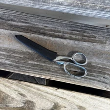 Gingher Dressmaker's Shears W Protective Sheath ~ Very Sharp