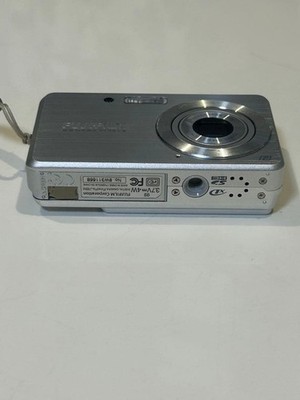 Fujifilm FinePix J15 Silver 8.2 Megapixel Compact Digital Camera