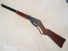 Vintage Daisy Model 40 no. 111 Red Ryder Air Rifle