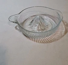 Clear Glass Citrus Juicer Reamer  Lemon Squeezer Vintage Pre-owned 