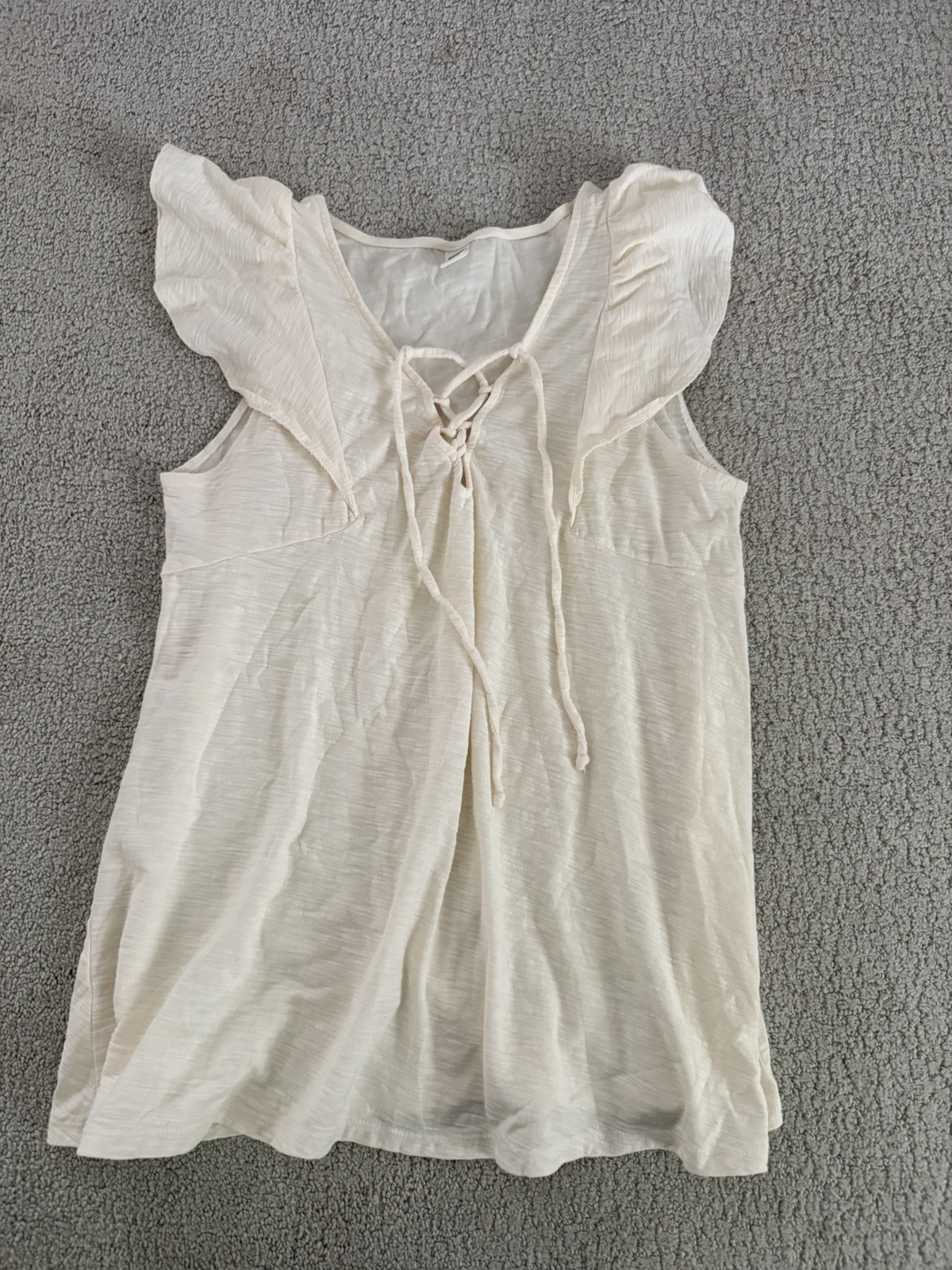 Old Navy Cream Ruffle Flutter Short Sleeve Crew Neck Blouse Top Size M