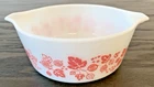 Vintage PYREX #472 White/PINK Gooseberry 1 1/2 PT CASSEROLE DISH#12 USA no lid