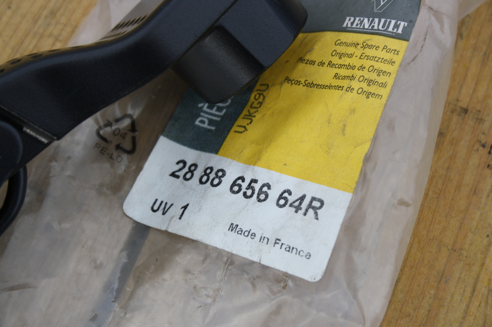 Scheibenwischer vor Renault Grand Scenic 3 PHA se 2 288865664R 