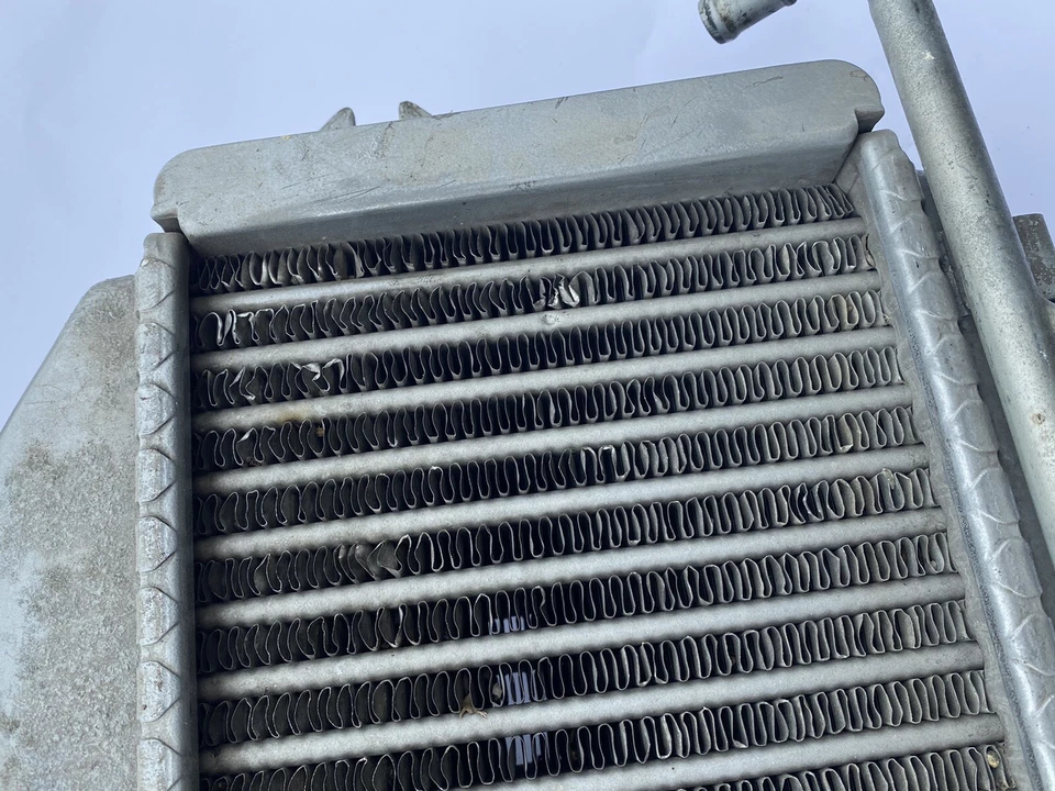 Intercooler turbo SUBARU Impreza Wrx 2002 2003 2004 2005 montaje superior fabricante original Foto 3 de 4