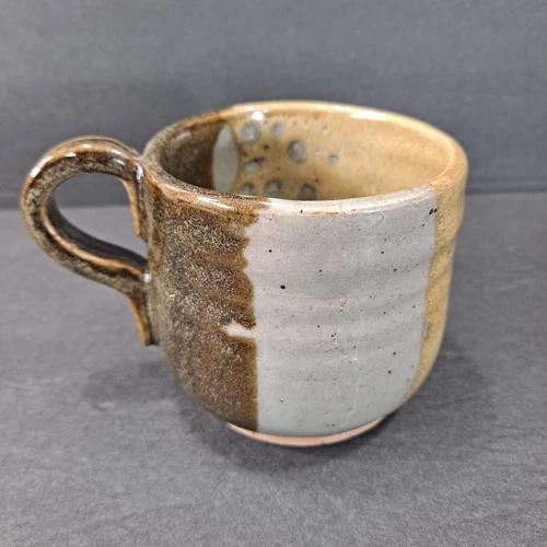 Hand Thrown Studio Art Pottery Coffee Mug Cup Handcrafted Signed By The Artist