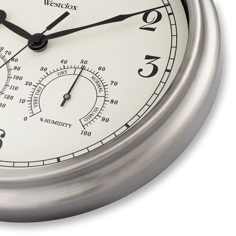 Reloj de pared exterior plateado de 12 pulgadas con lecturas de temperatura y humedad Foto 2 de 4
