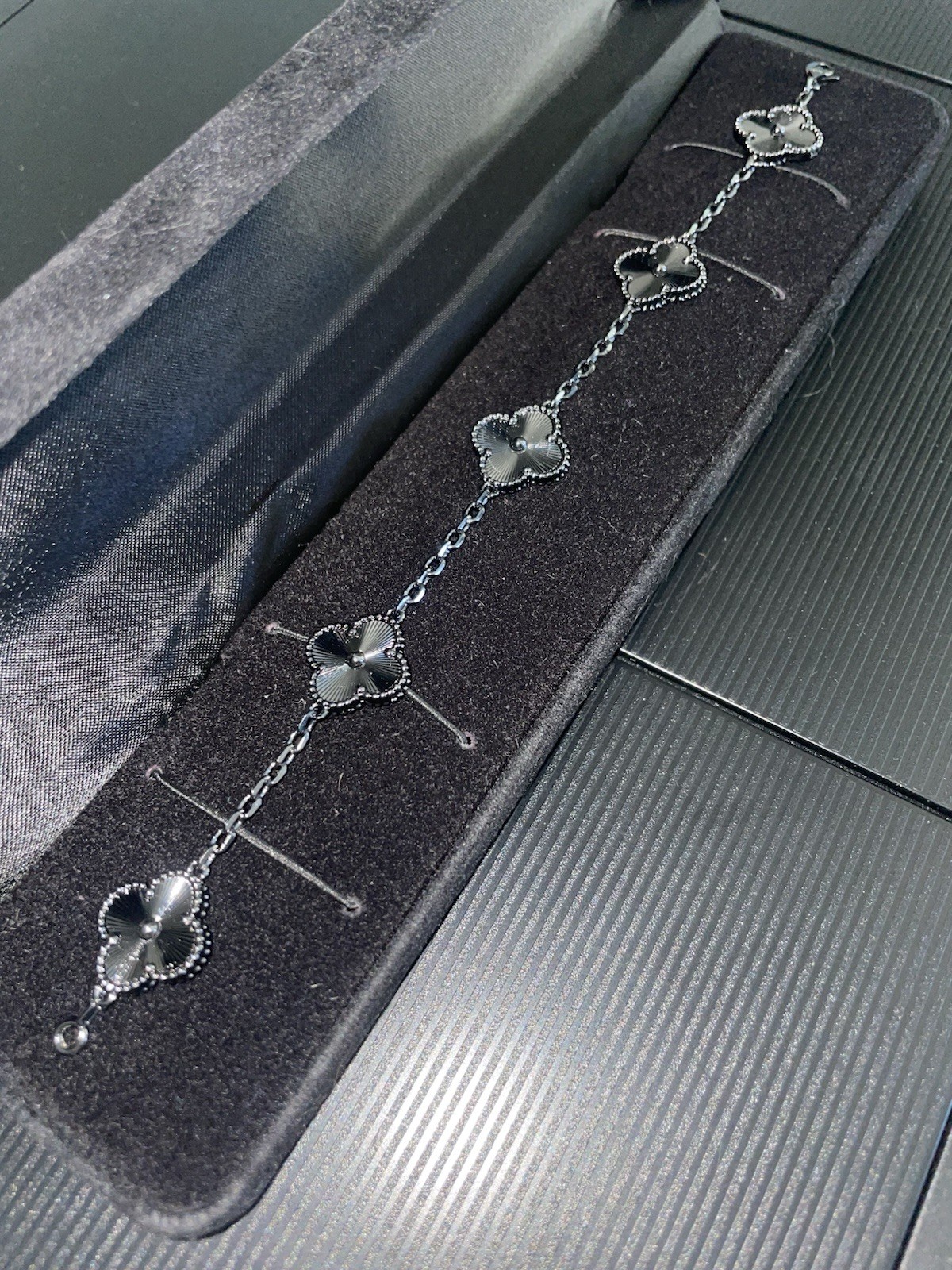 Van Cleef & Arpels Silver Bracelet for Women