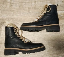 Marc Fisher Womens Sz. 9M Lizzie Black Leather & Sheepkin Lugsole Ankle Boots