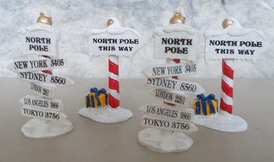Lot 4 Lemax Santa's Wonderland North Pole Village Sign Posts 2 3/4''
