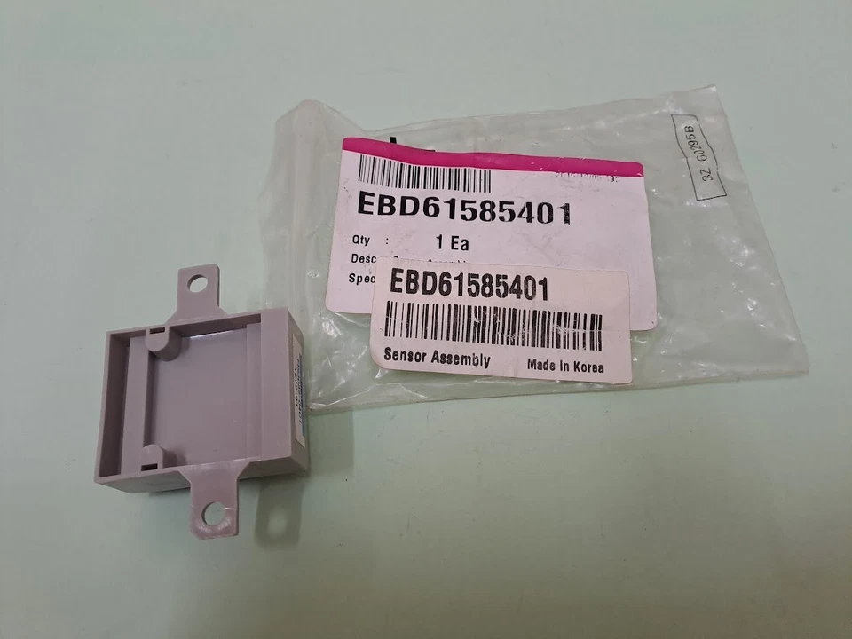 FIS3082-04C1 1510-03 Sensor Assembly EBD61585401 New - Image 2 of 4