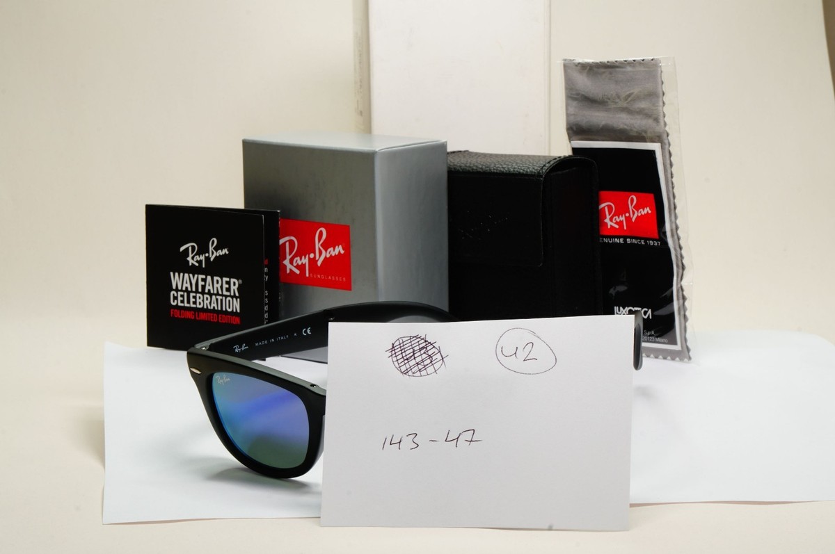 Ray-Ban Sunglasses Folding Wayfarer Black Matte Purple Mirror RB