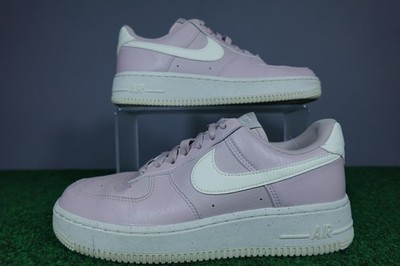 Nike Air Force 1 Shoes Womens Size 8.5 Low Leather Recycled Sole