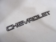 1999 2000 2001 2002 2003 2004 2005 Chevy Silverado Tailgate Liftgate Emblem Oem