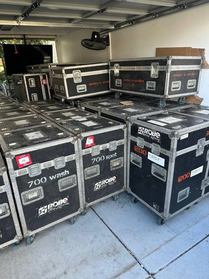 BULK Robe ColorSpot 2500E + 1200E + 700E + Atomic 3000 Good Condition 3M Warrant - Image 3 of 4