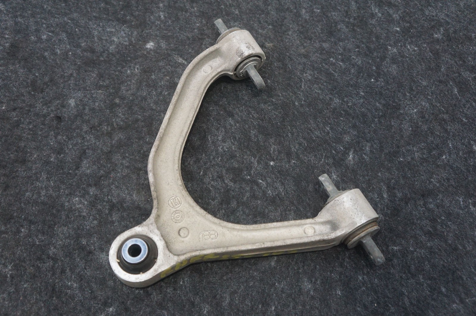 Front Suspension Left Or Right Upper Control Arm OEM 200945 Ferrari 360 01 F430