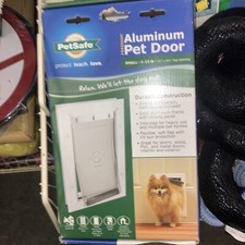 PetSafe SMALL 1-15lbs Freedom Aluminum Pet Door with Flap Opening
