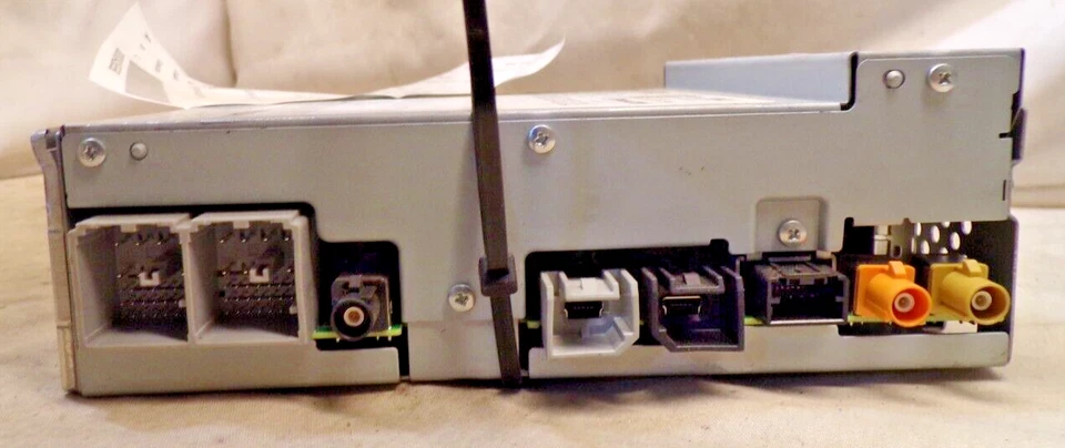 Receptor de radio Chevrolet Blazer XM Multimedia 20 21 22 84762984 B718 Foto 3 de 3