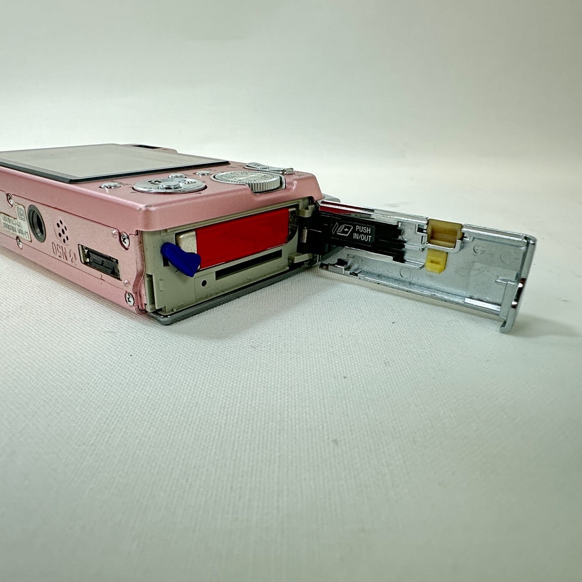 Sony Cyber-shot DSC-W80 Digital Camera - Pink japanese only
