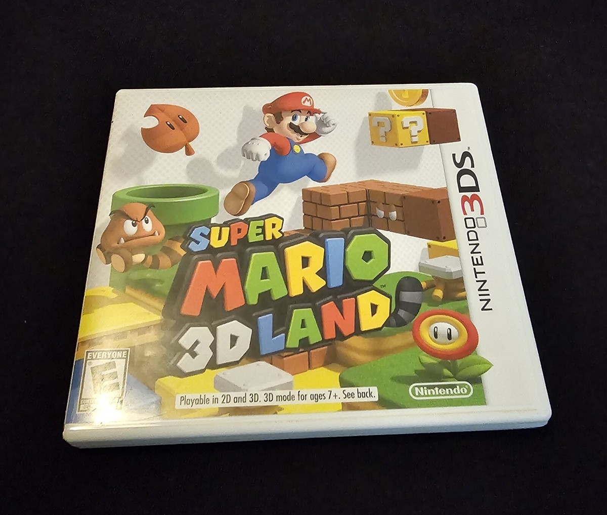 Super Mario 3D Land Nintendo 3DS. Tested And Complete. White Cover