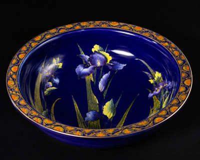 Vintage Beasley Ware England Cobalt Blue Iris Floral Bowl Gold Trim 9'' Decorativ