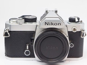 Nikon FM 35mm Spiegelreflexkamera Body chrom/schwarz v. , working shutter & meter Exc+ N67