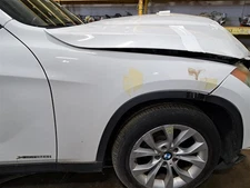 2013 X1 Right Passenger Side Fender Color: White 300