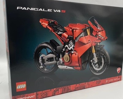 Lego 42202 Technic Ducati Panigale V4 S Motorcycle 1603pcs Factory-Sealed