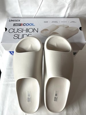 Large Unisex 32° Cool Cushion Slides White Easy Clean Shower Friendly EVA 