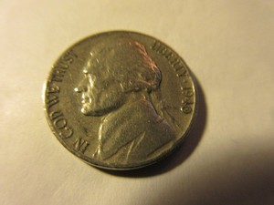 1940 P PRE WAR NICKEL GOOD PRICE FUTURE MONEY