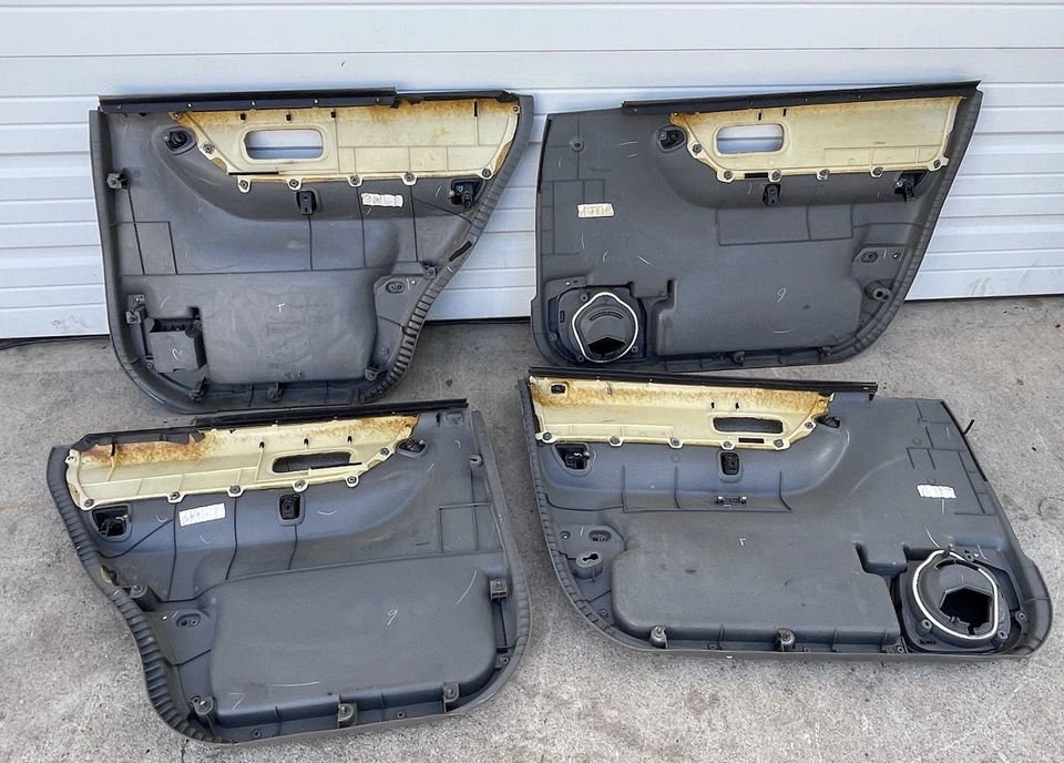 Juego de 4 paneles de puerta Honda CRV CR-V 1997-1998 paso del conductor delantero trasero gris claro Foto 2 de 4