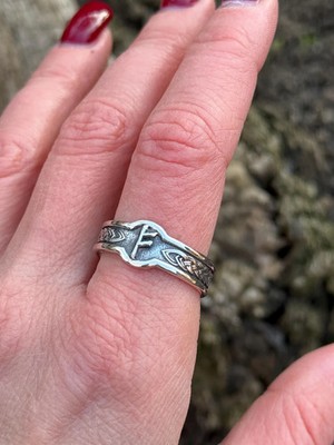 Wikinger Fehu Ring - Älterer Futhark nordisches Runenband - Handarbeit Asatru Schmuck