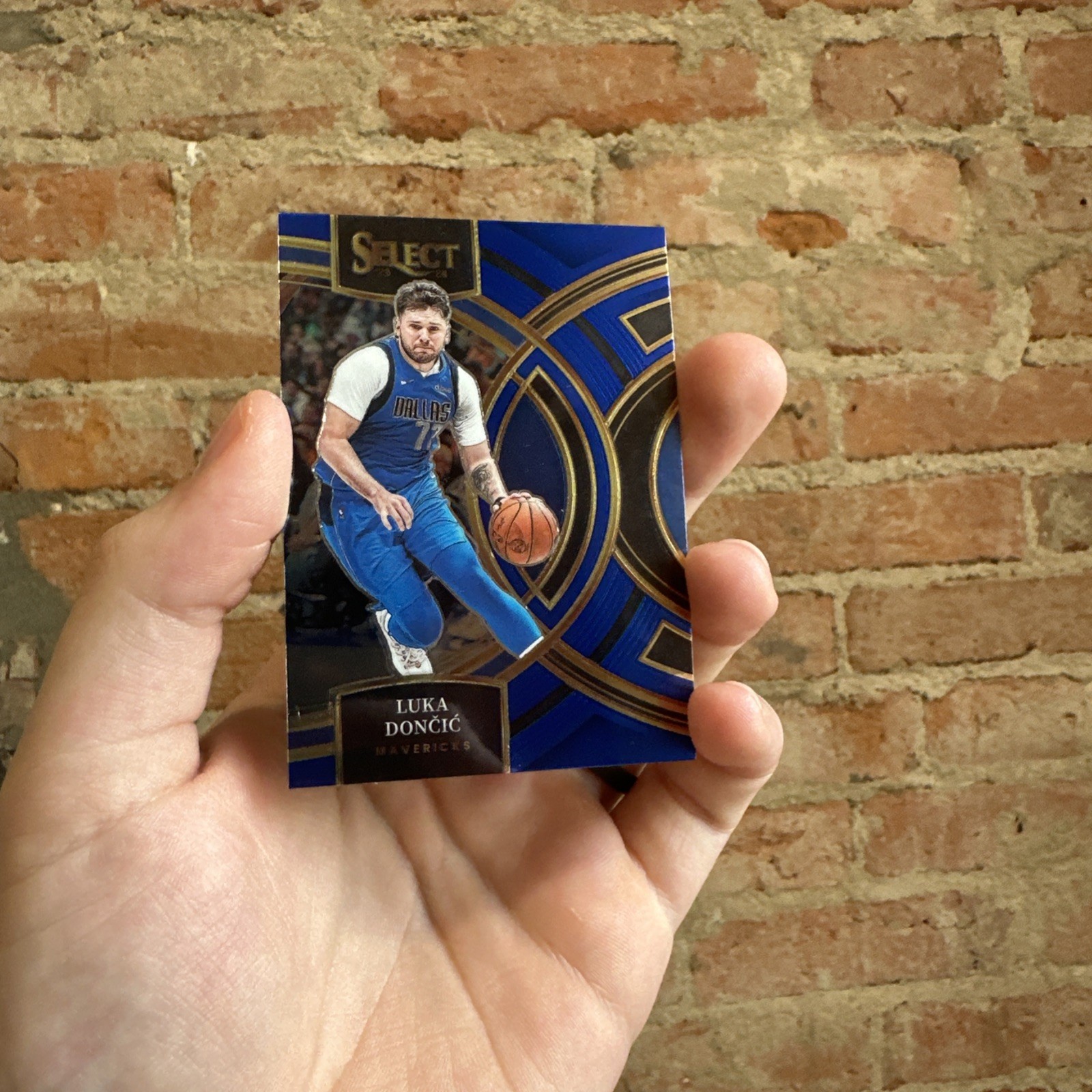 Luka Doncic Blue Prizm #150