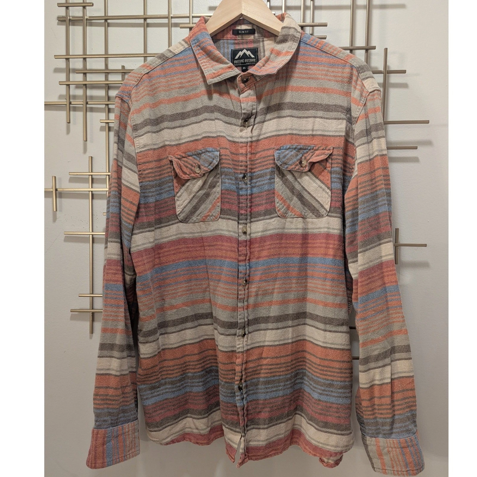 Massive Outdoor Long Sleeve Striped Flannel Shirt Men's XL Slim Fit 100% Cotton
Opens in a new windo