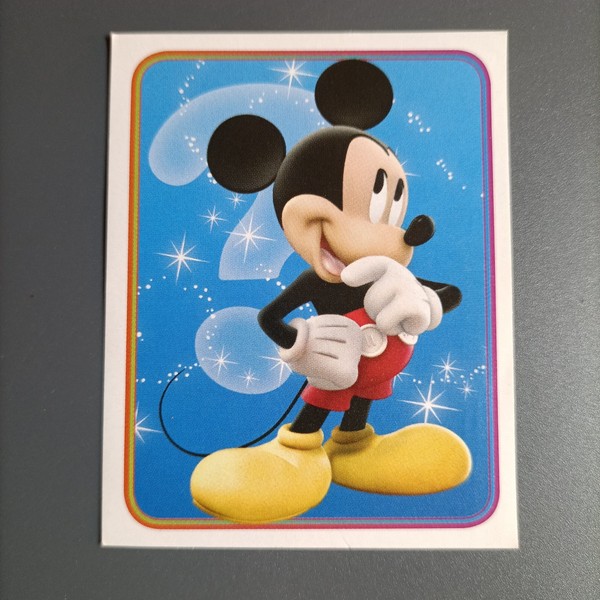 AUTOCOLLANT PANINI - UN MONDE MAGIQUE - №1 : DISNEY / STICKERS CARREFOUR