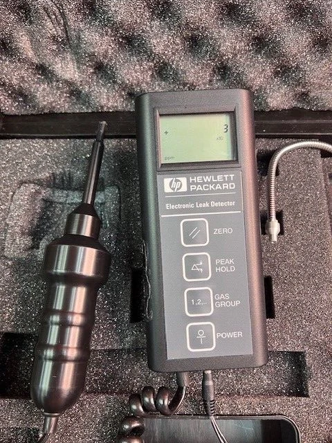 Detector electrónico de fugas HP Hewlett Packard 5182-9646 con estuche Foto 3 de 4
