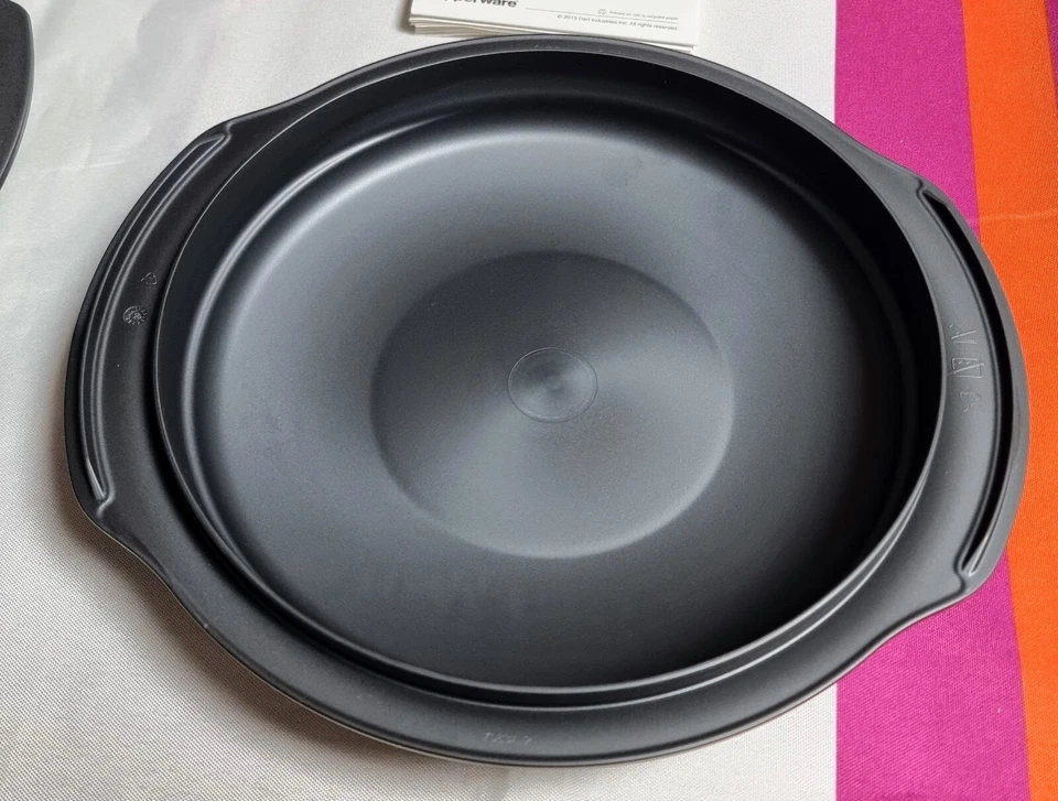 TUPPERWARE Set ULTRAPRO Rotondo [Spedizione Gratuita] [NUOVO] - Immagine 3 di 4