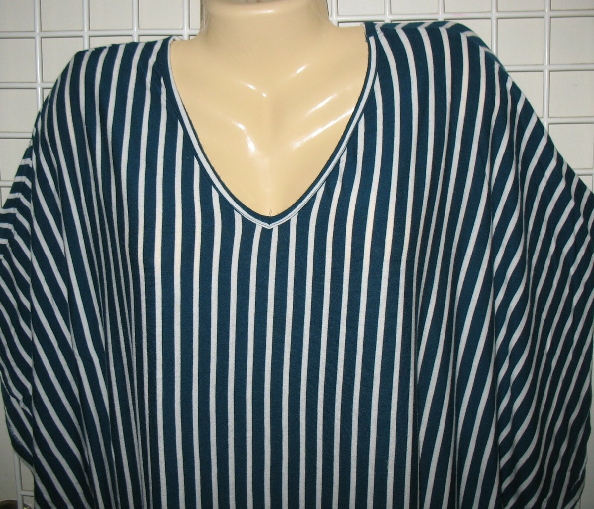 CHA CHA VENTE - XL - GREEN / WHITE STRIPE - V-NECK STRETCHY