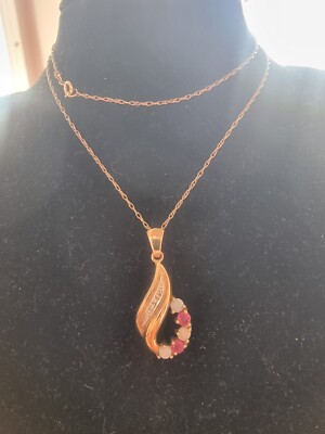 Rubin, Opal und Diamanten Anhänger 2,7 Gramm 