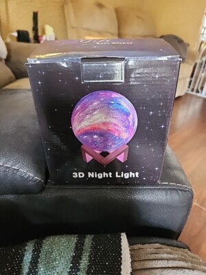 LED Magical Space Moon Night Light 3D USB Lamp Home Decor With Remote *VGC*