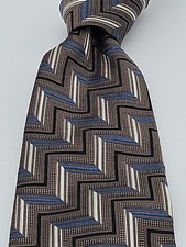 Daniel Craig Italian Silk Neck Tie Zig Zag Stripe Jacquard Necktie