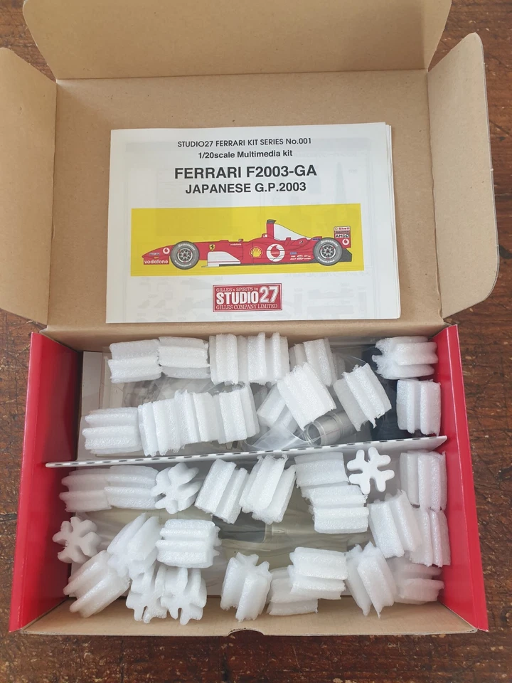 STUDIO 27 Kit 1/20 - FERRARI F 2003-GA - JAPANESE G.P. 2003 - Cod. FR 2001 - Immagine 2 di 4